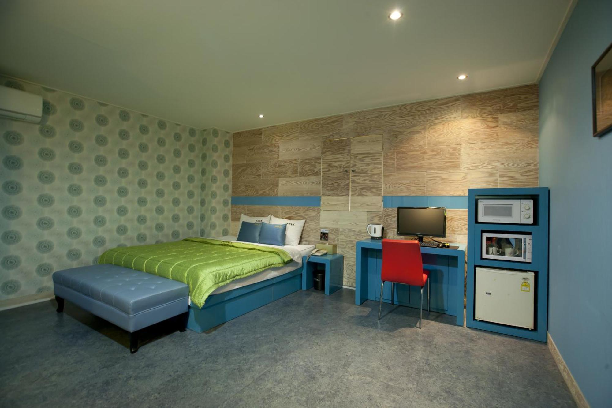 Max Motel - Sasang Puszan Szoba fotó